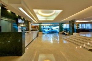 piso de granito para hotel